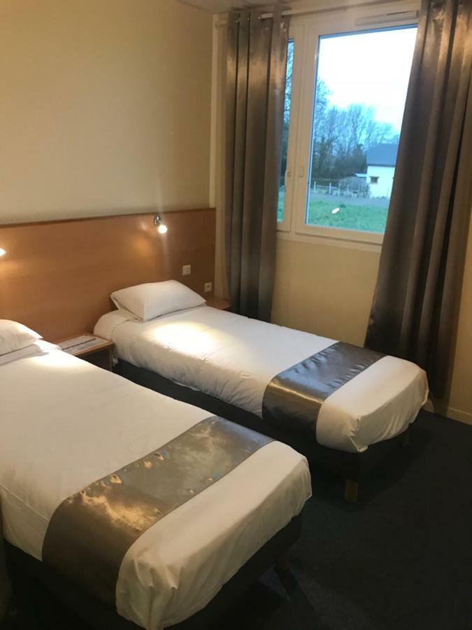 Hotel Le Saint Aubin Gournay-en-Bray Zewnętrze zdjęcie